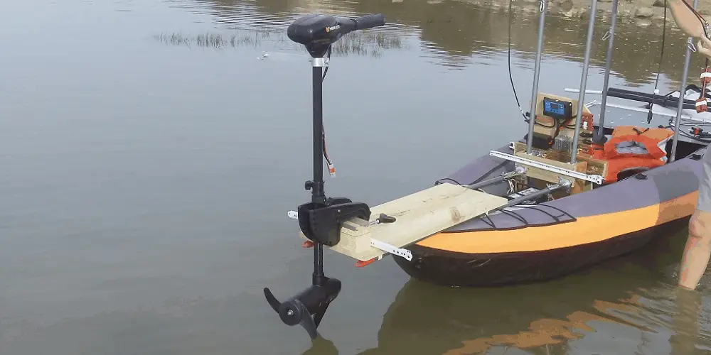 DIY Motorized Inflatable Kayak Boat With Solar Powered Electric Trolling Motor