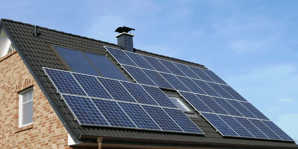 1. How many solar panels to power a house?