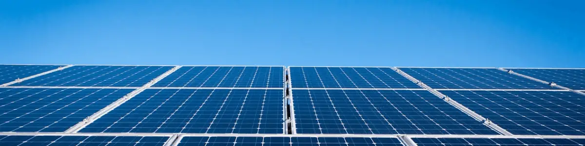 How Much Power Can A 100 Watt Solar Panel Produce?